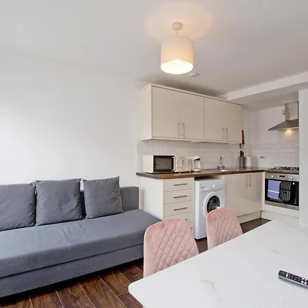 Imperial Corner House-Whitechapel Apartment Лондон Экстерьер фото
