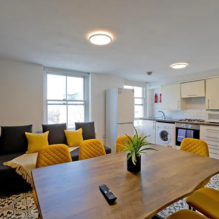 Imperial Corner House-Whitechapel Apartment Лондон Экстерьер фото
